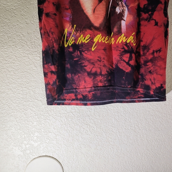 Selena Quintanilla Tie Dye Graphic T-Shirt Red Black | Official Merch | Size M - Picture 8 of 13
